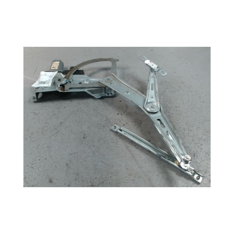 MECANISME+MOTEUR LEVE-GLACE AVANT DROIT OPEL ZAFIRA