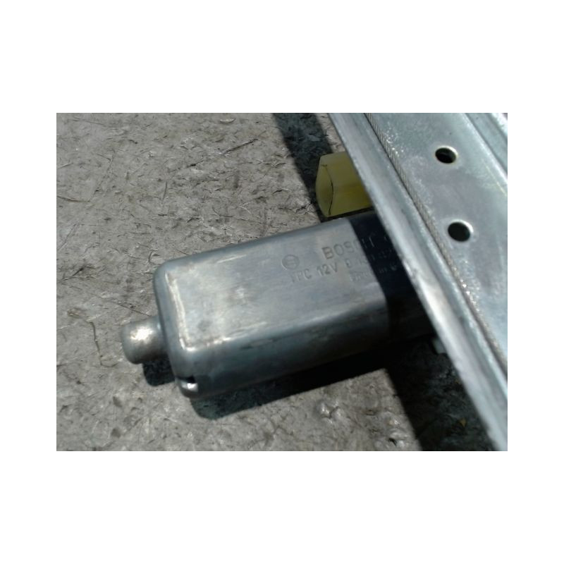 MECANISME+MOTEUR LEVE-GLACE AVANT GAUCHE MERCEDES CLASSE A - 2001