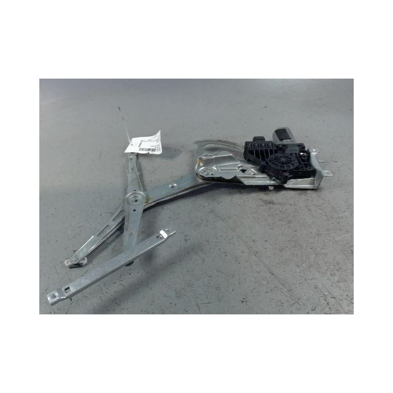 MECANISME+MOTEUR LEVE-GLACE AVANT DROIT OPEL ASTRA 2004-