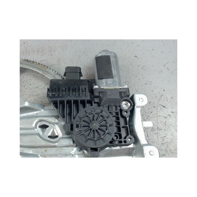 MECANISME+MOTEUR LEVE-GLACE AVANT DROIT OPEL ASTRA 2004-