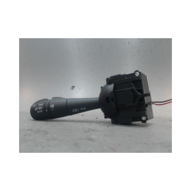 COMMANDE CLIGNOTANT RENAULT TWINGO