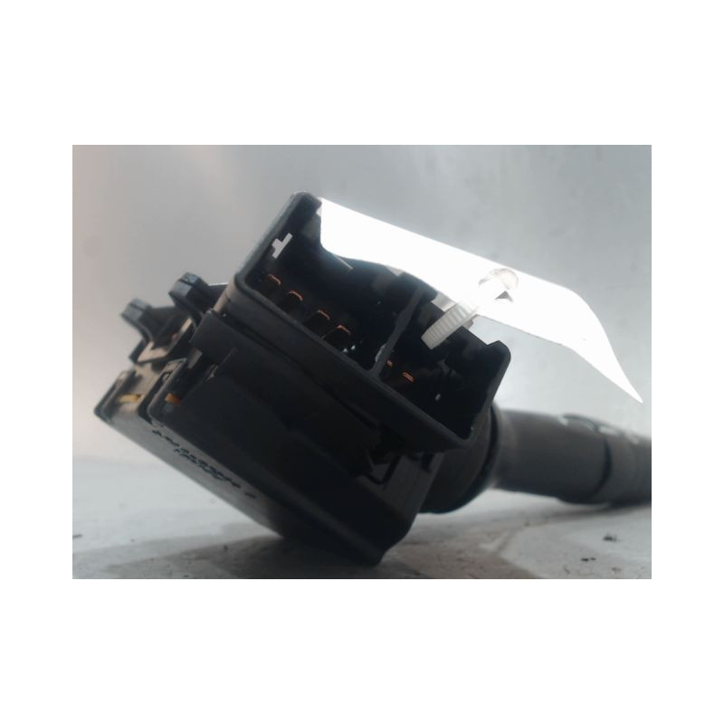 COMMANDE ESSUIE GLACE TOYOTA YARIS