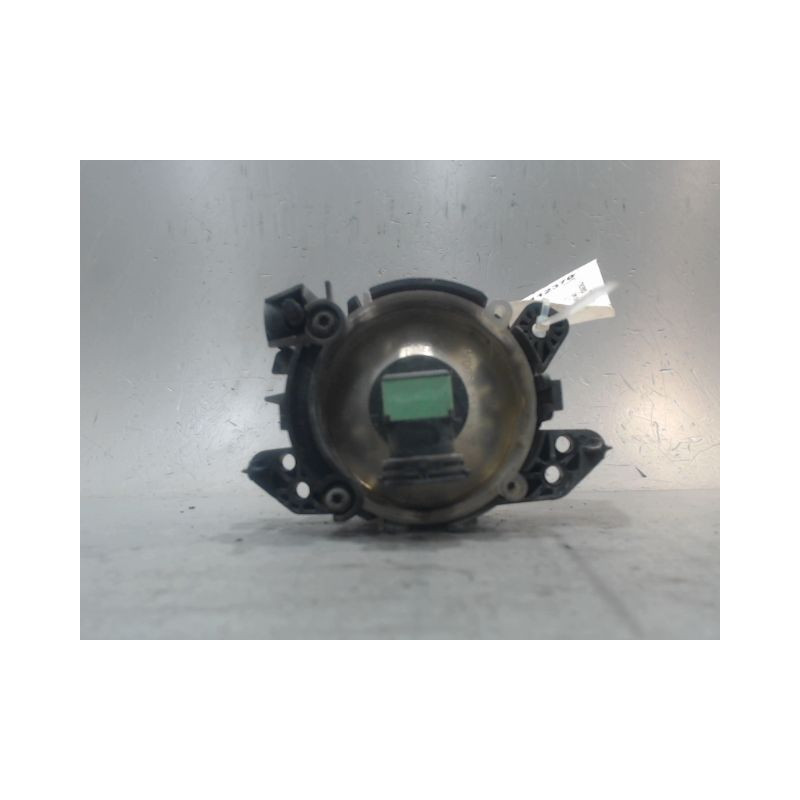 PHARE ANTIBROUILLARD AVANT DROIT MERCEDES CLASSE A