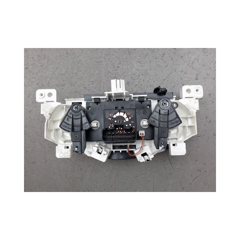 COMMANDE DE CHAUFFAGE RENAULT TWINGO