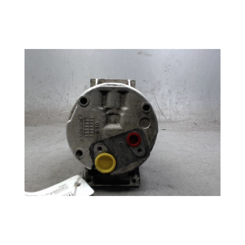 COMPRESSEUR AIR CONDITIONNE RENAULT TRAFIC
