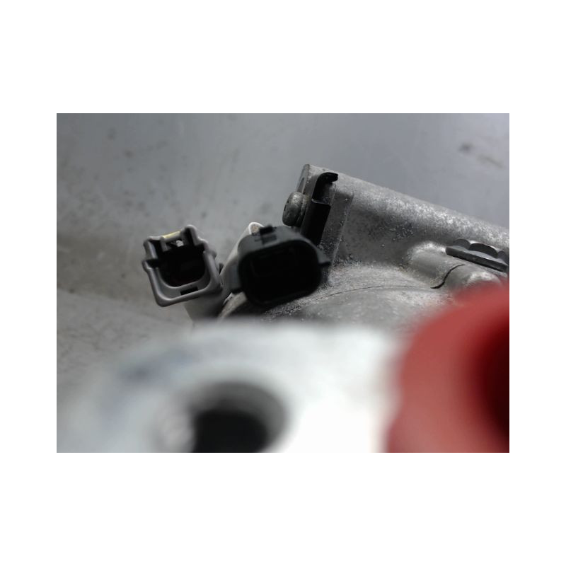 COMPRESSEUR AIR CONDITIONNE RENAULT CAPTUR