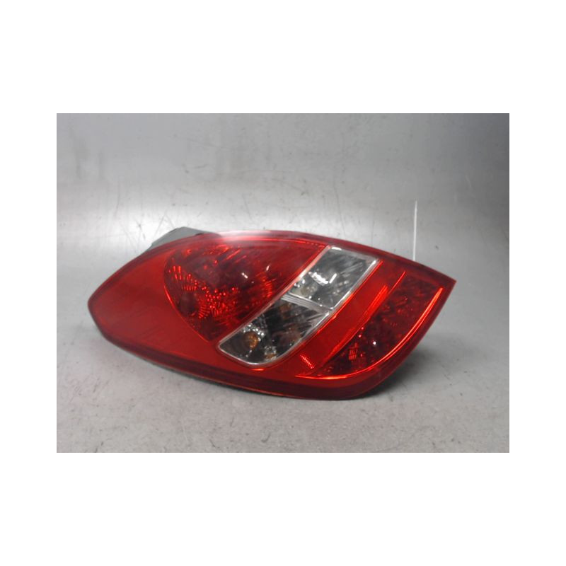 FEU ARRIERE GAUCHE  HYUNDAI I20