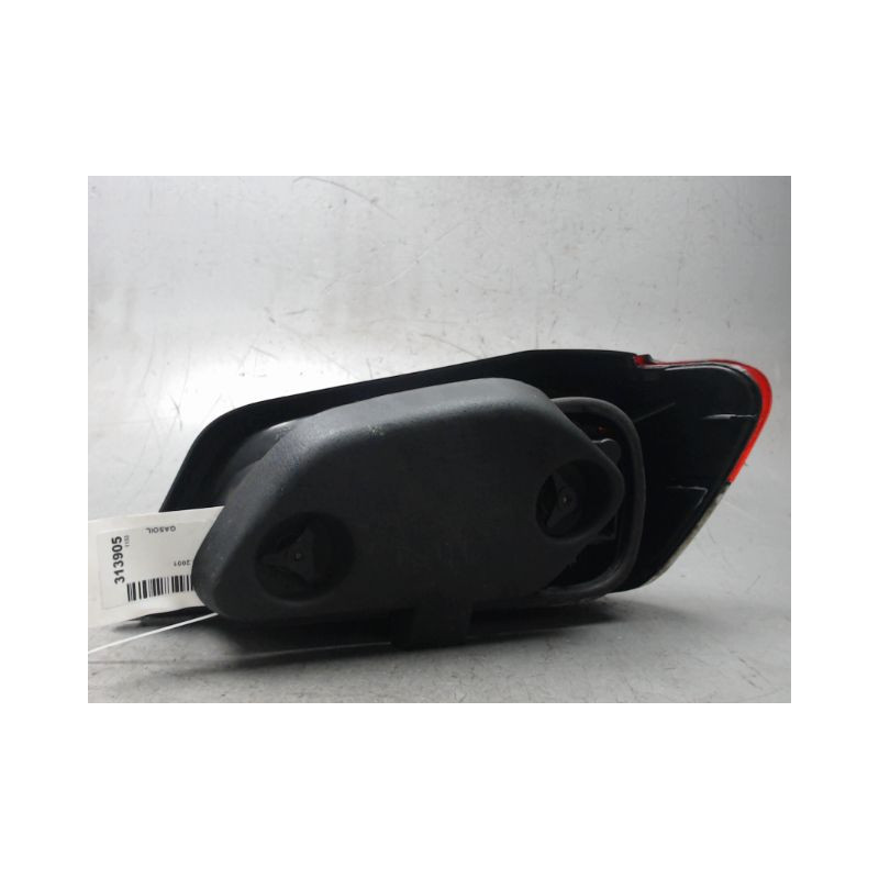 FEU ARRIERE GAUCHE  PEUGEOT 306 97-2001