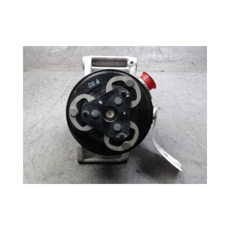 COMPRESSEUR AIR CONDITIONNE DACIA SANDERO
