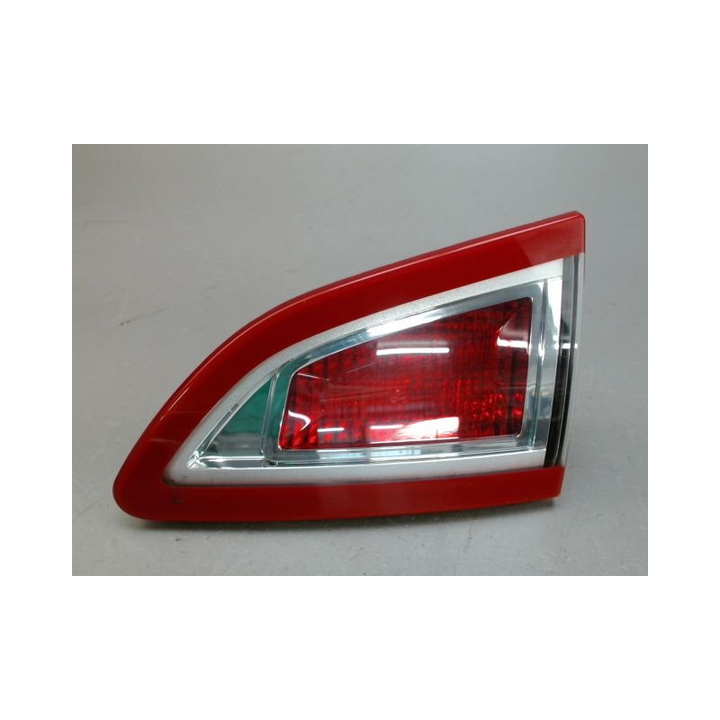FEU ARRIERE INTERIEUR DROIT RENAULT MEGANE