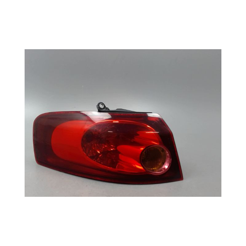 FEU ARRIERE GAUCHE  FIAT CROMA 2005-