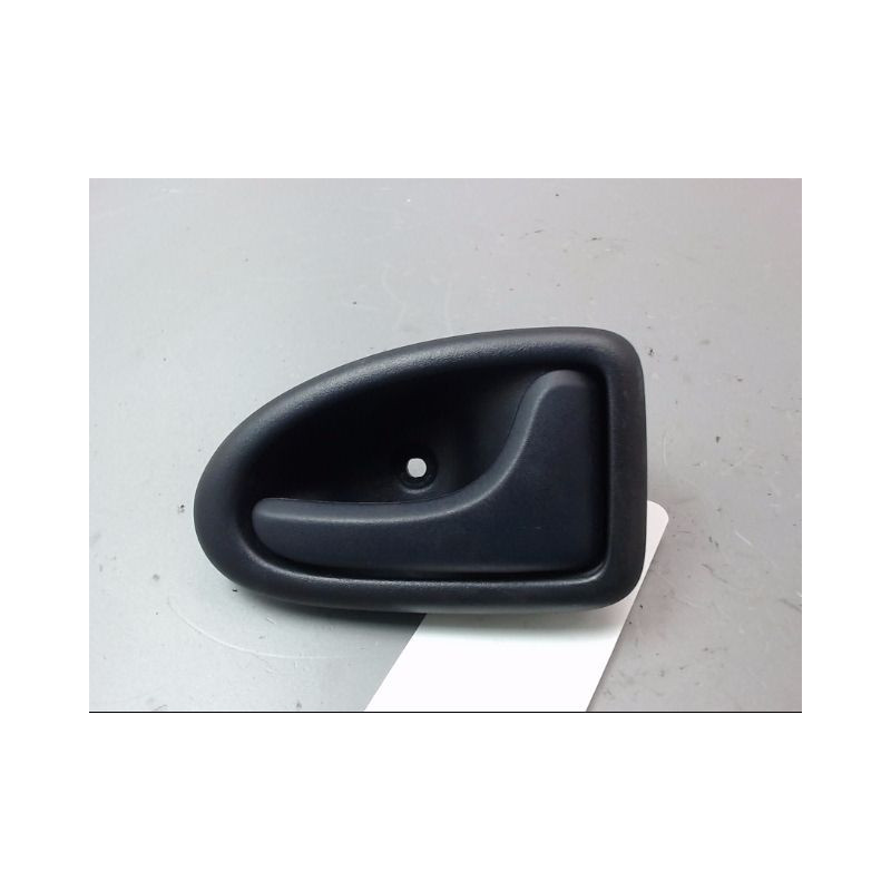 POIGNEE INTERIEURE PORTE ARRIERE DROIT RENAULT CLIO II Phase 2 2001-2006