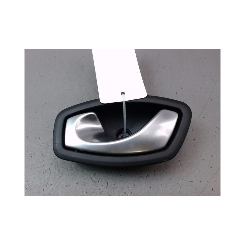 POIGNEE INTERIEURE PORTE ARRIERE GAUCHE RENAULT LAGUNA III Phase 1 2007-2010