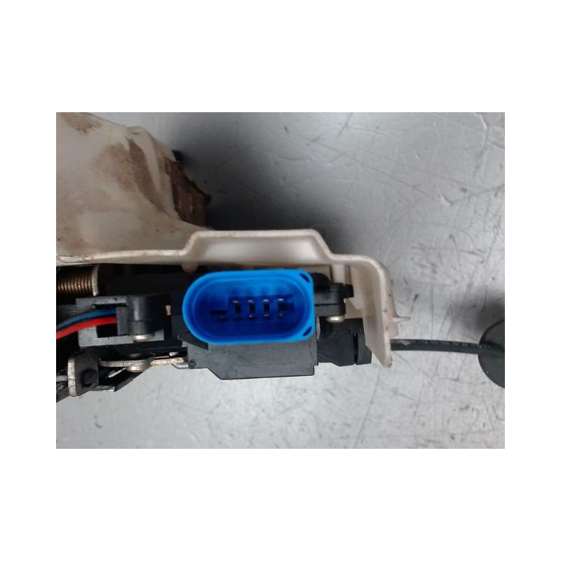 SYSTEME CONDAMNATION AVANT DROIT VOLKSWAGEN GOLF V 2003-2009