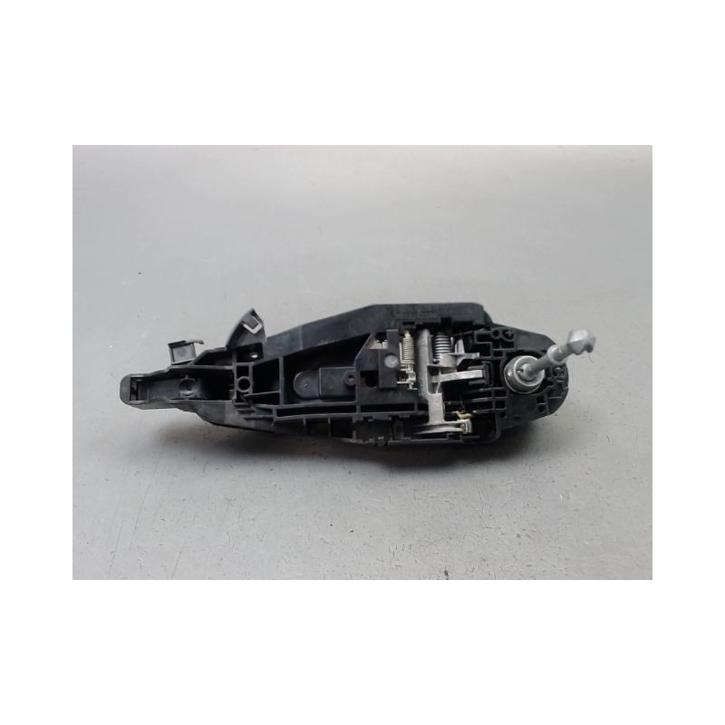 POIGNEE EXTERIEURE PORTE AVANT GAUCHE PEUGEOT 208 2012-...