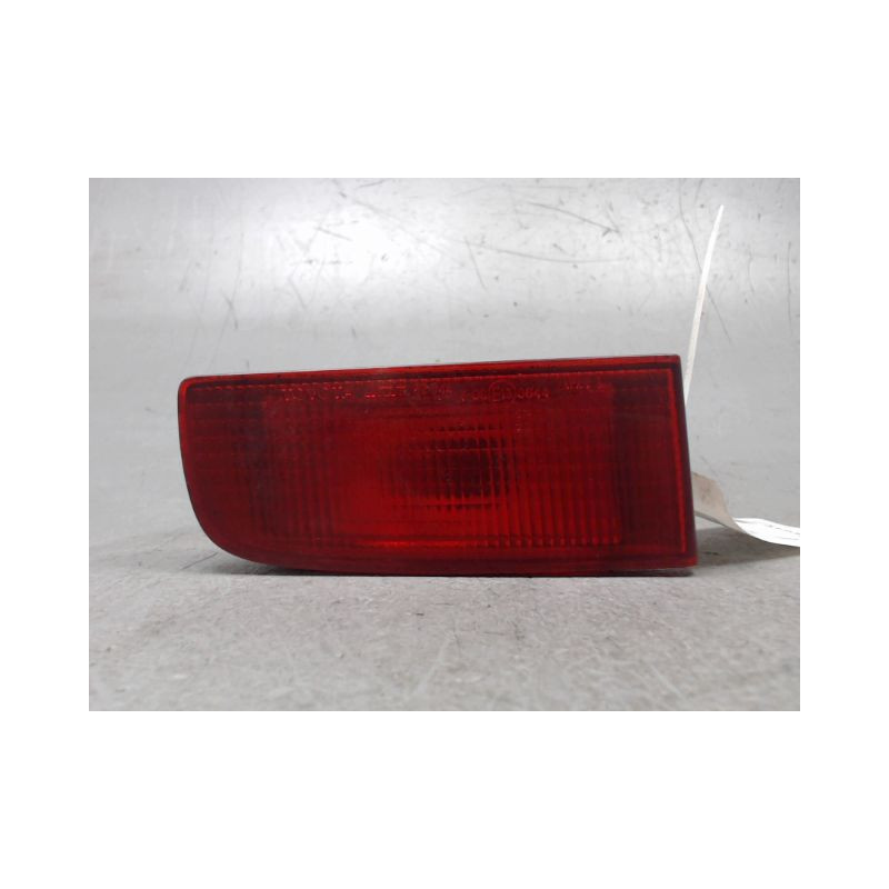 FEU BROUILLARD ARRIERE GAUCHE TOYOTA YARIS -2003