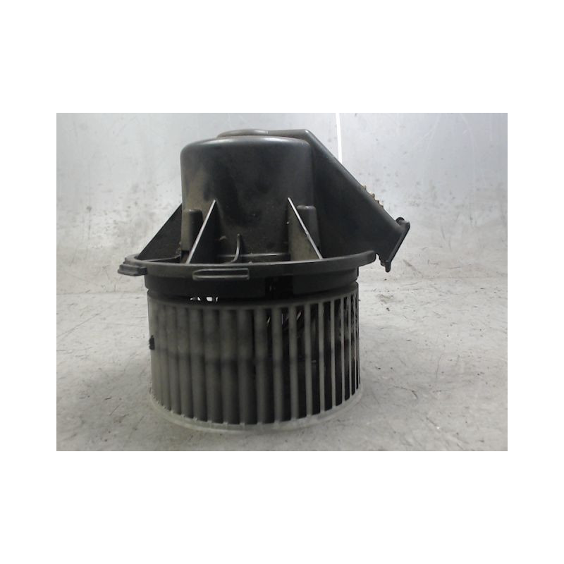 MOTEUR VENTILATEUR CHAUFFAGE VOLKSWAGEN CRAFTER FGN 2006-