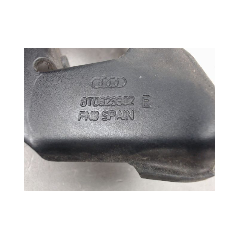 COMPAS DROIT CAPOT AUDI A5