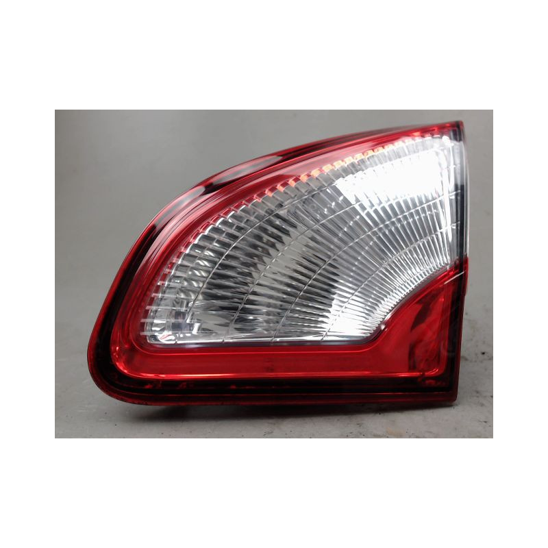 FEU ARRIERE INTERIEUR DROIT NISSAN QASHQAI