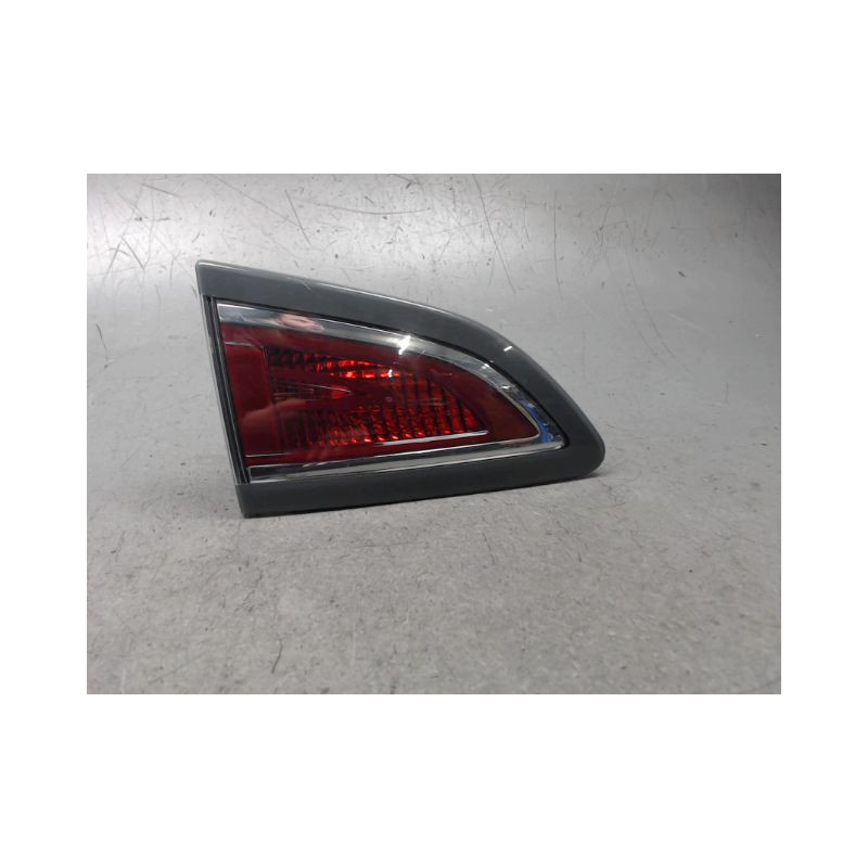 FEU ARRIERE INTERIEUR GAUCHE RENAULT MEGANE