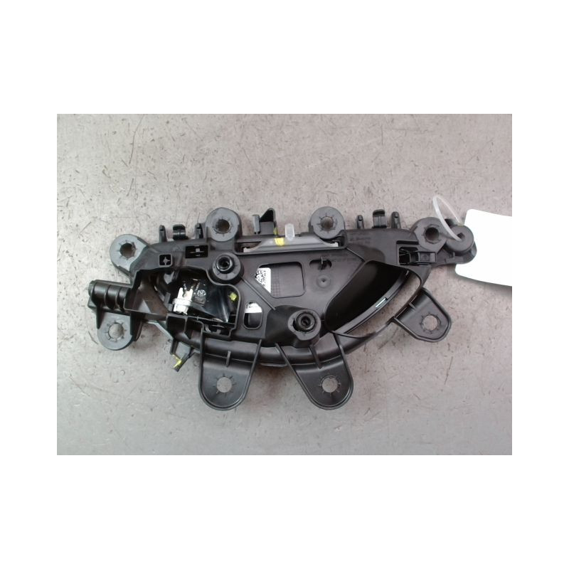 POIGNEE INTERIEURE PORTE AVANT DROIT MERCEDES CLASSE C 2007-