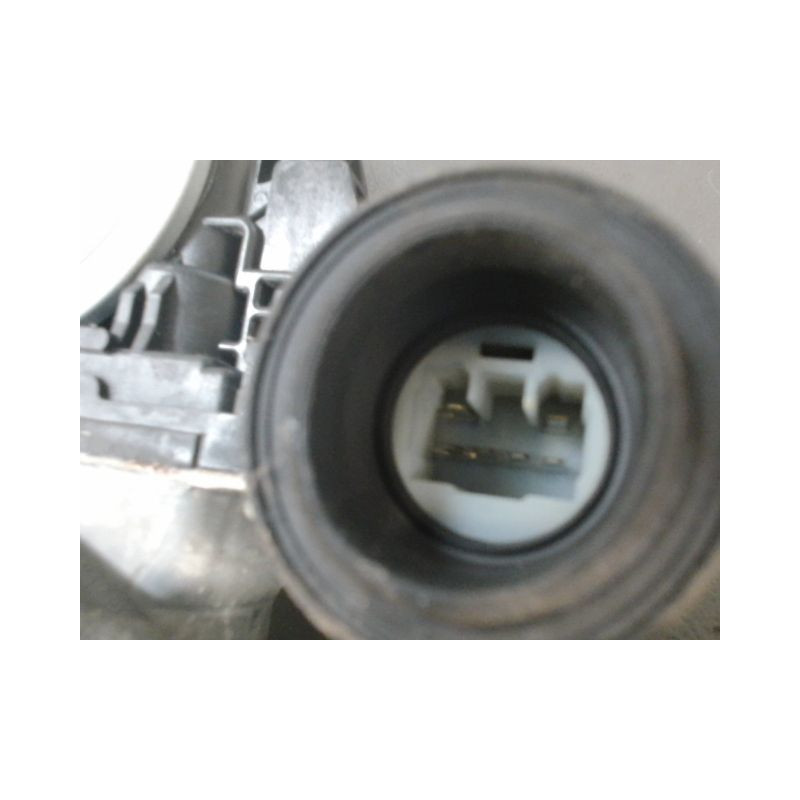 MECANISME+MOTEUR LEVE-GLACE AVANT DROIT TOYOTA RAV4 BREAK III Phase 1 2006-2009