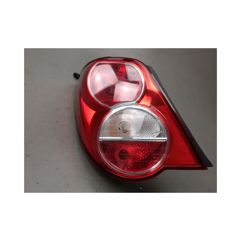 FEU ARRIERE GAUCHE  CHEVROLET AVEO
