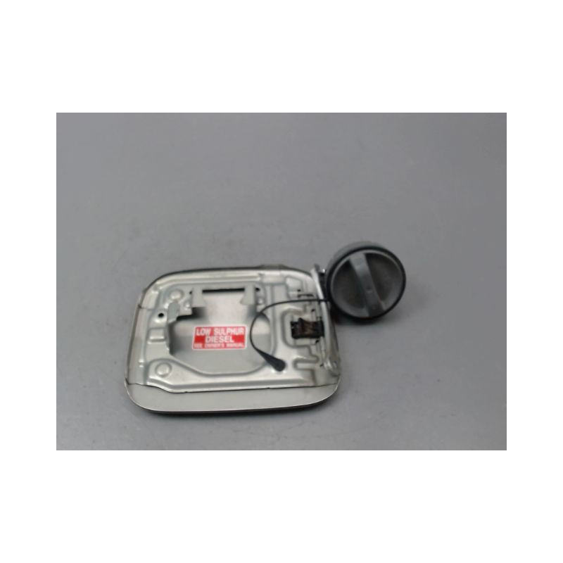 VOLET DE TRAPPE CARBURANT TOYOTA AVENSIS 2000-2003