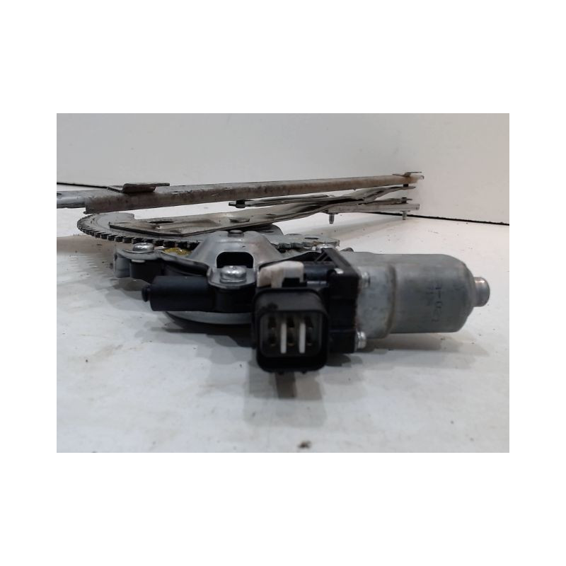 MECANISME+MOTEUR LEVE-GLACE AVANT DROIT PEUGEOT 4007