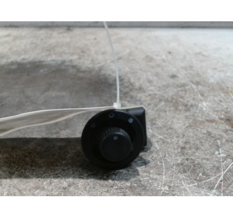COMMANDE RETROVISSEUR EXT ELECTRIQUE