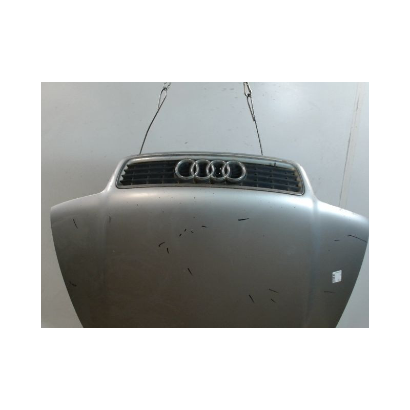CAPOT AUDI A4