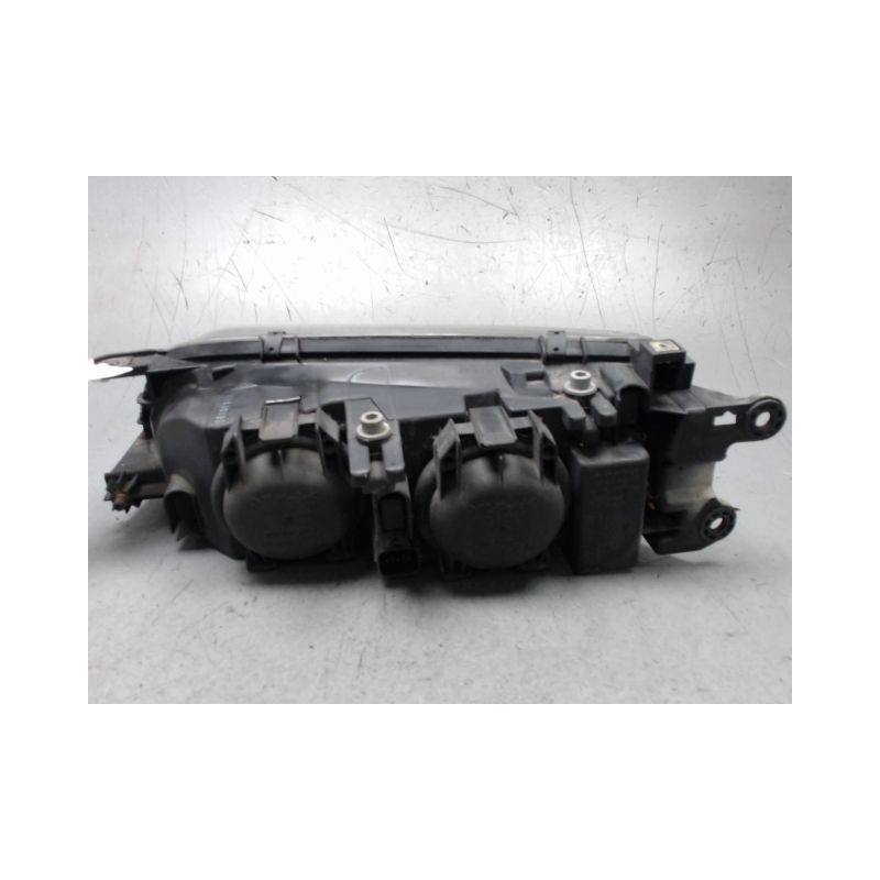 PHARE DROIT MAZDA 626 97-99