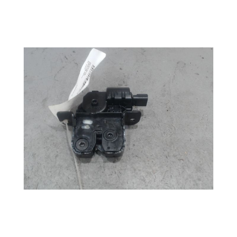 SERRURE HAYON  RENAULT CLIO