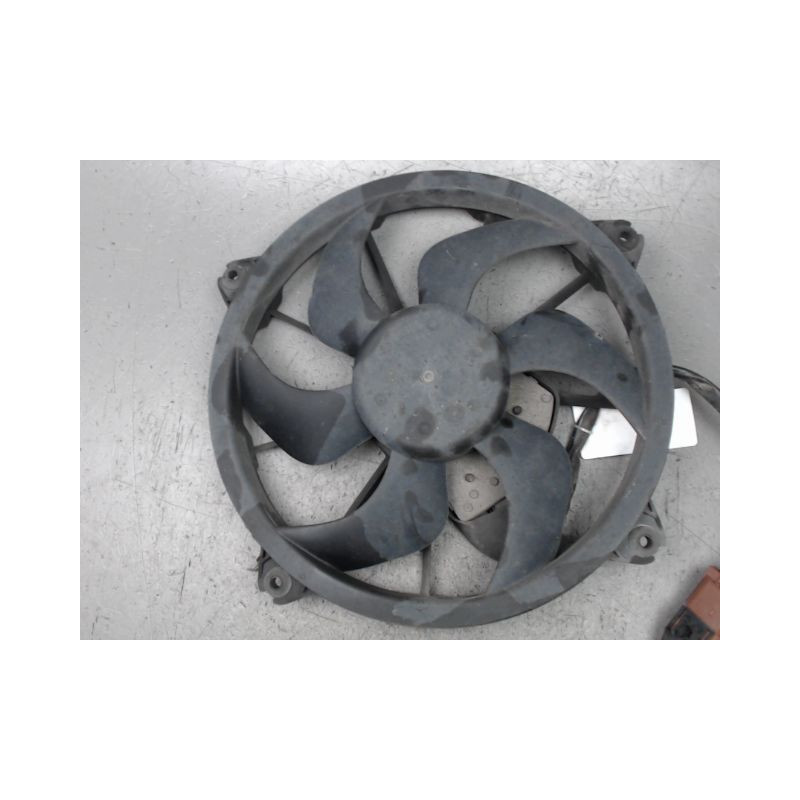 MOTEUR VENTILATEUR RADIATEUR CITROEN C5 2008-