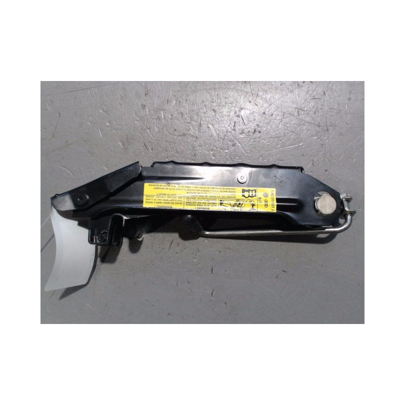 CRIC AUDI A3 2003-