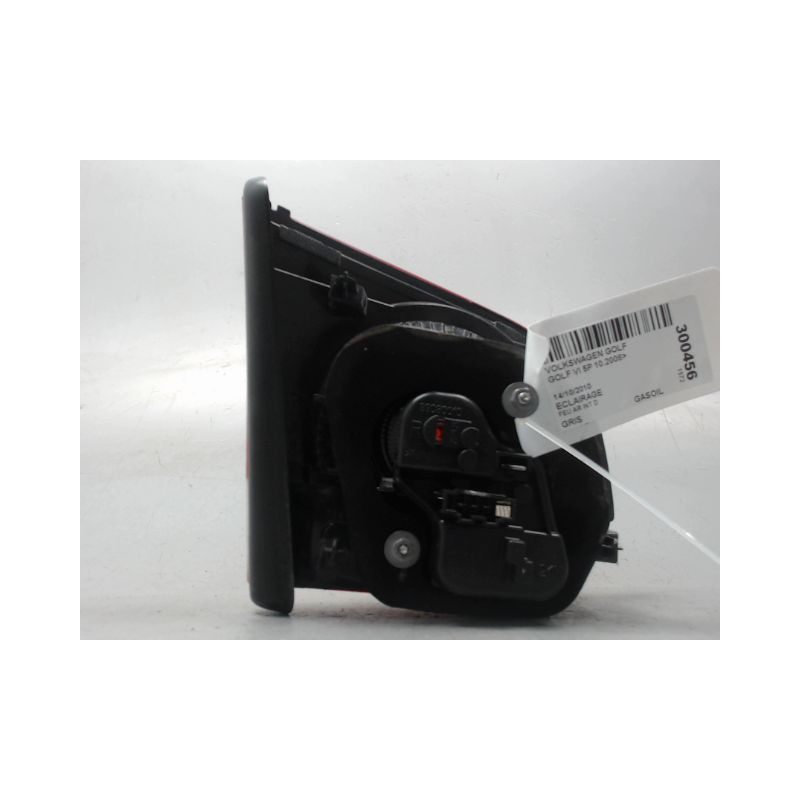 FEU ARRIERE INTERIEUR DROIT VOLKSWAGEN GOLF VI 2008-