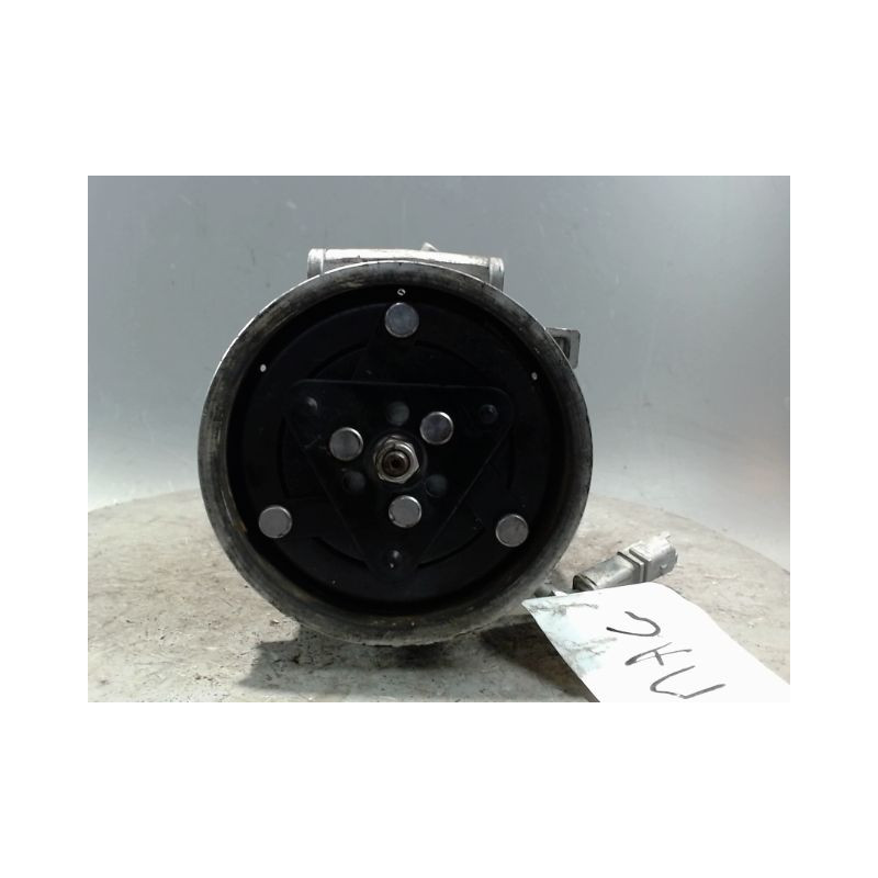 COMPRESSEUR AIR CONDITIONNE RENAULT CLIO III 2010-