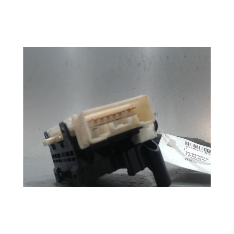 COMMANDE CLIGNOTANT SUZUKI SWIFT
