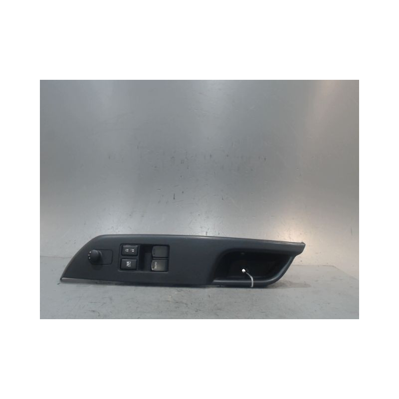 COMMANDE LEVE-GLACE PORTE AVG SUZUKI SWIFT