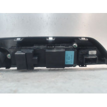 COMMANDE LEVE-GLACE PORTE AVG SUZUKI SWIFT