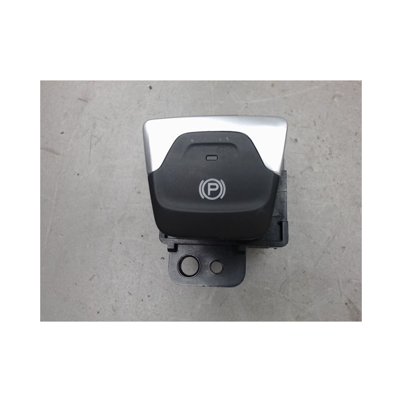 INTERIEUR COMMANDE FREIN A MAIN FIAT 500X