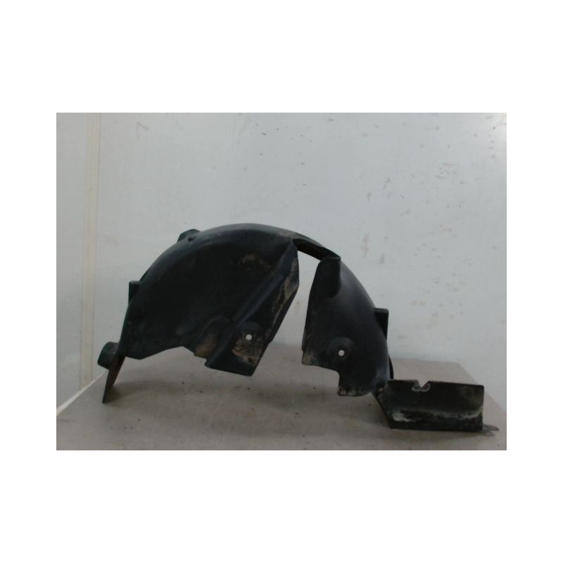 PARE-BOUE ARRIERE DROIT RENAULT CLIO