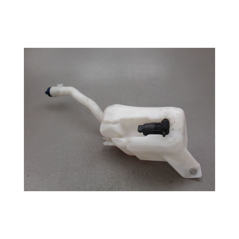 RESERVOIR LAVE-GLACE AVANT ALFA ROMEO GIULIETTA