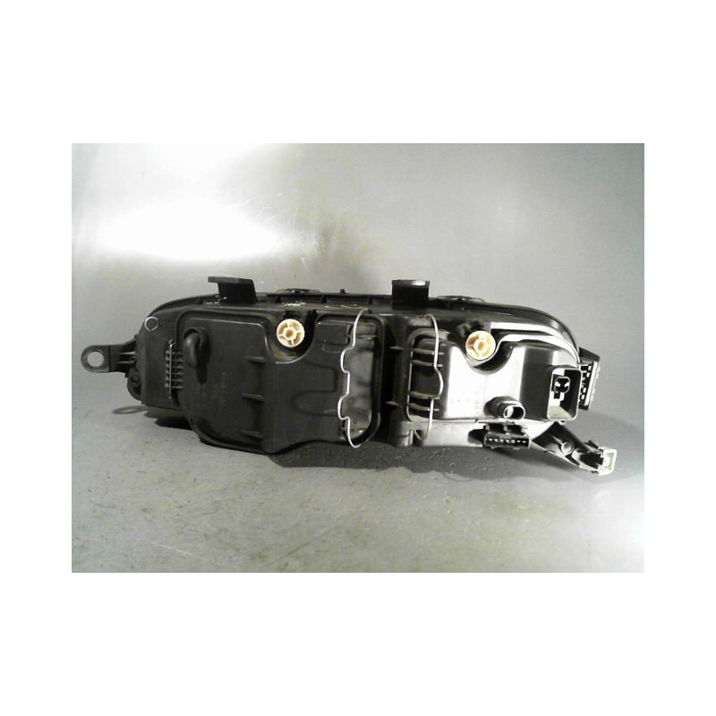 PHARE DROIT FIAT PUNTO