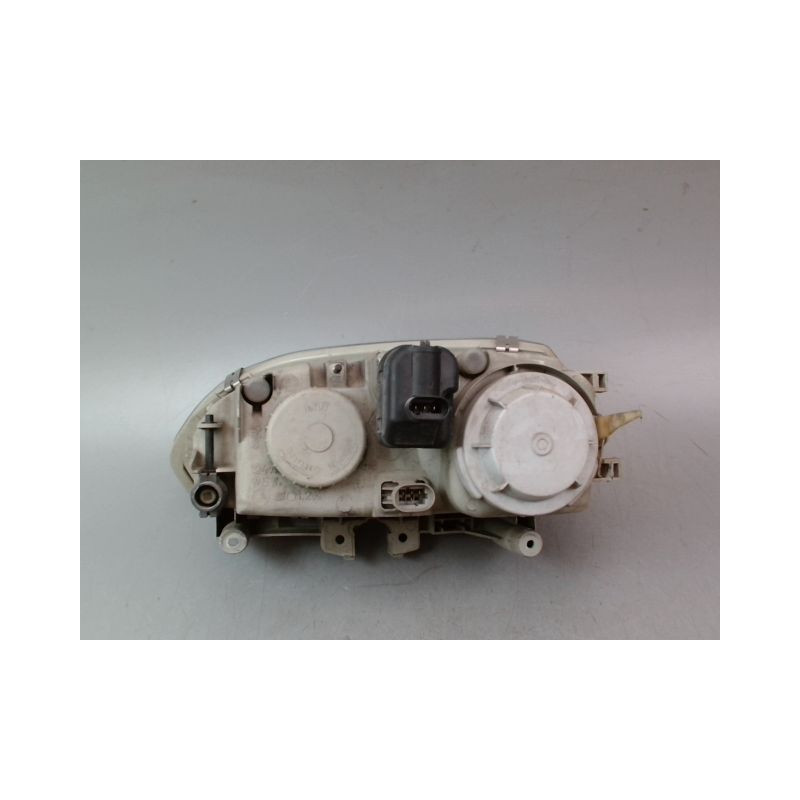 PHARE DROIT RENAULT SAFRANE Phase 1 1992-1996