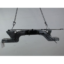 TRAVERSE SUPERIEURE ARMATURE AVANT CHEVROLET ORLANDO