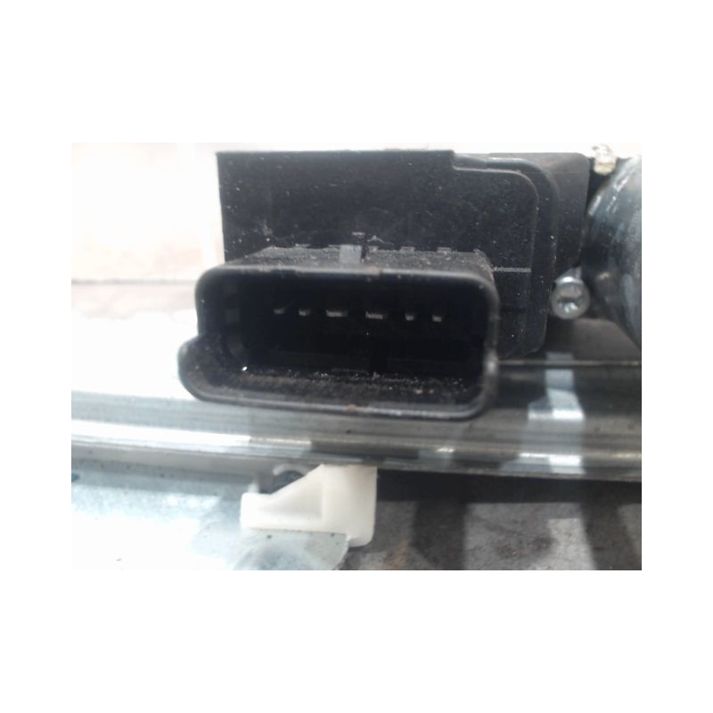 MECANISME+MOTEUR LEVE-GLACE AVANT DROIT PEUGEOT 2008