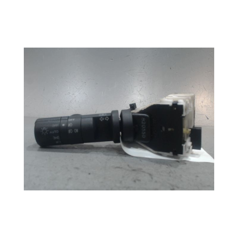 COMMANDE ECLAIRAGE NISSAN QASHQAI