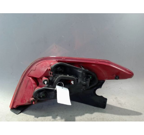 FEU ARRIERE DROIT PEUGEOT 308 2007-