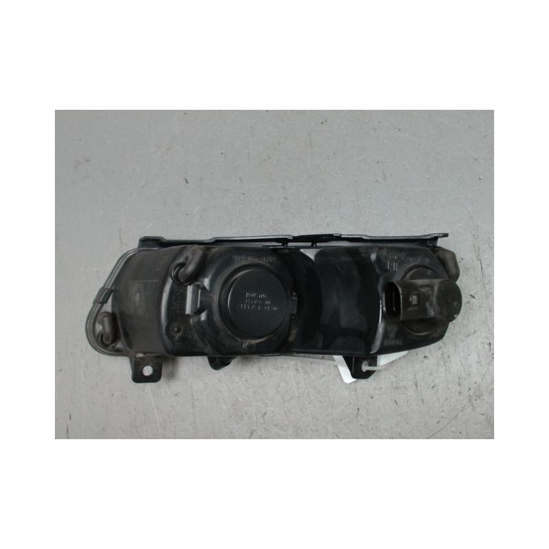 PHARE ANTIBROUILLARD AVANT DROIT VOLKSWAGEN POLO